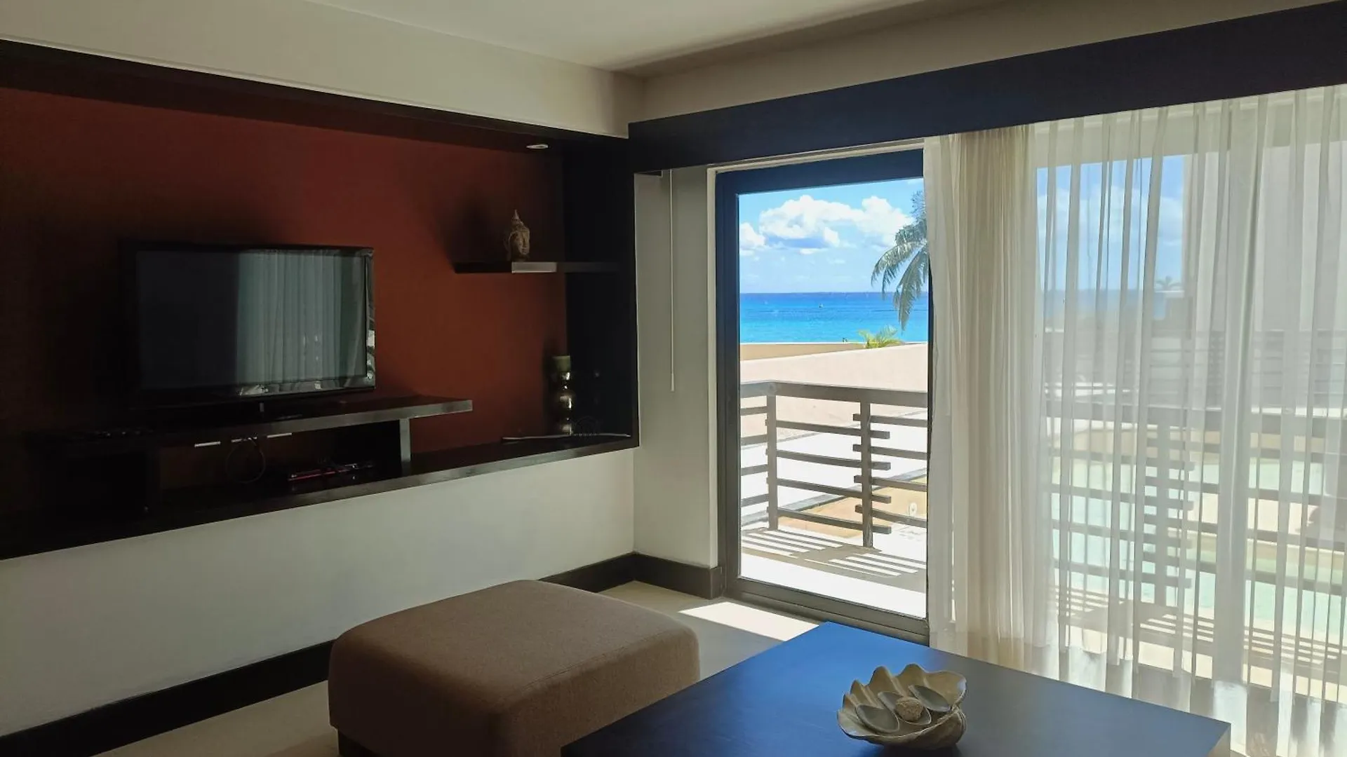 Awesome Apartment At Aldea Thai Beachfront Playa del Carmen Lägenhetshotell
