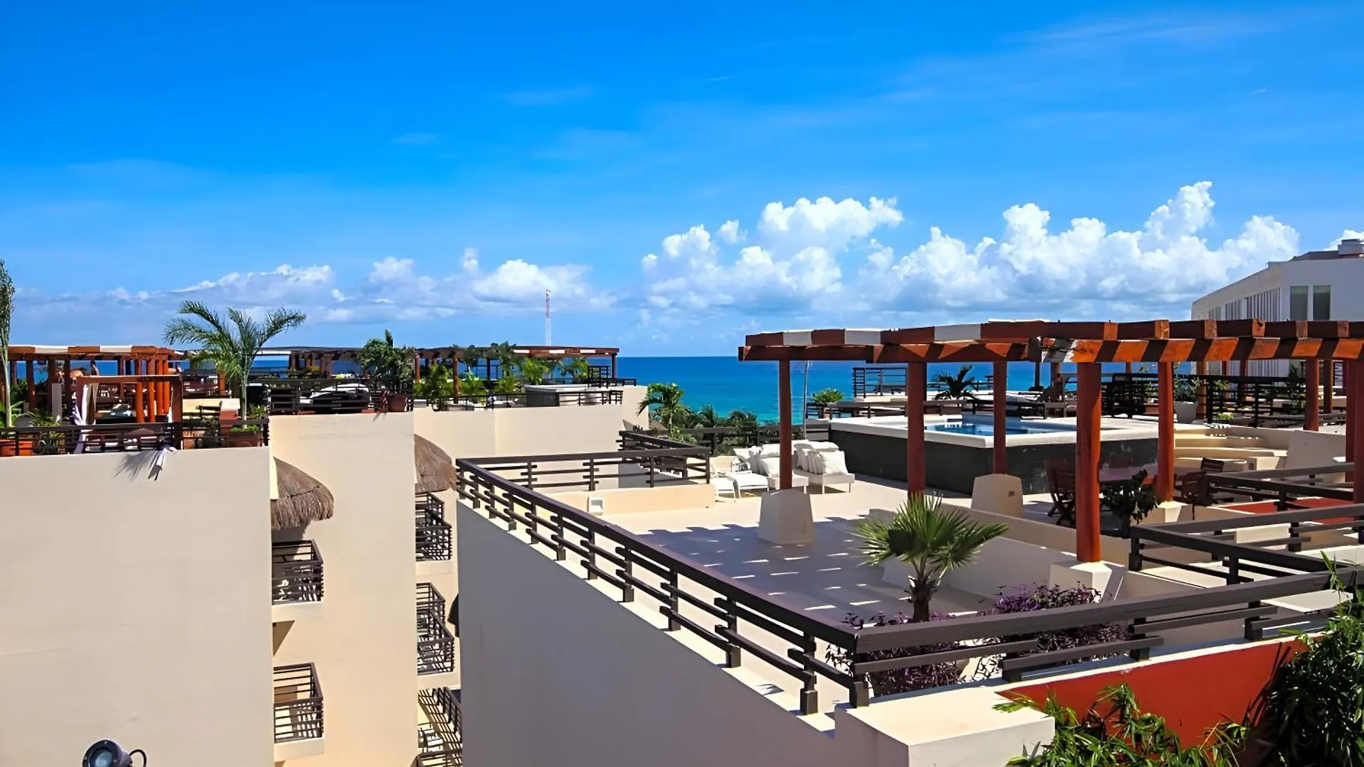 Lägenhetshotell Awesome Apartment At Aldea Thai Beachfront Playa del Carmen Mexiko